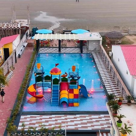 Hotel Hindusthan Inn 曼达莫尼 外观 照片