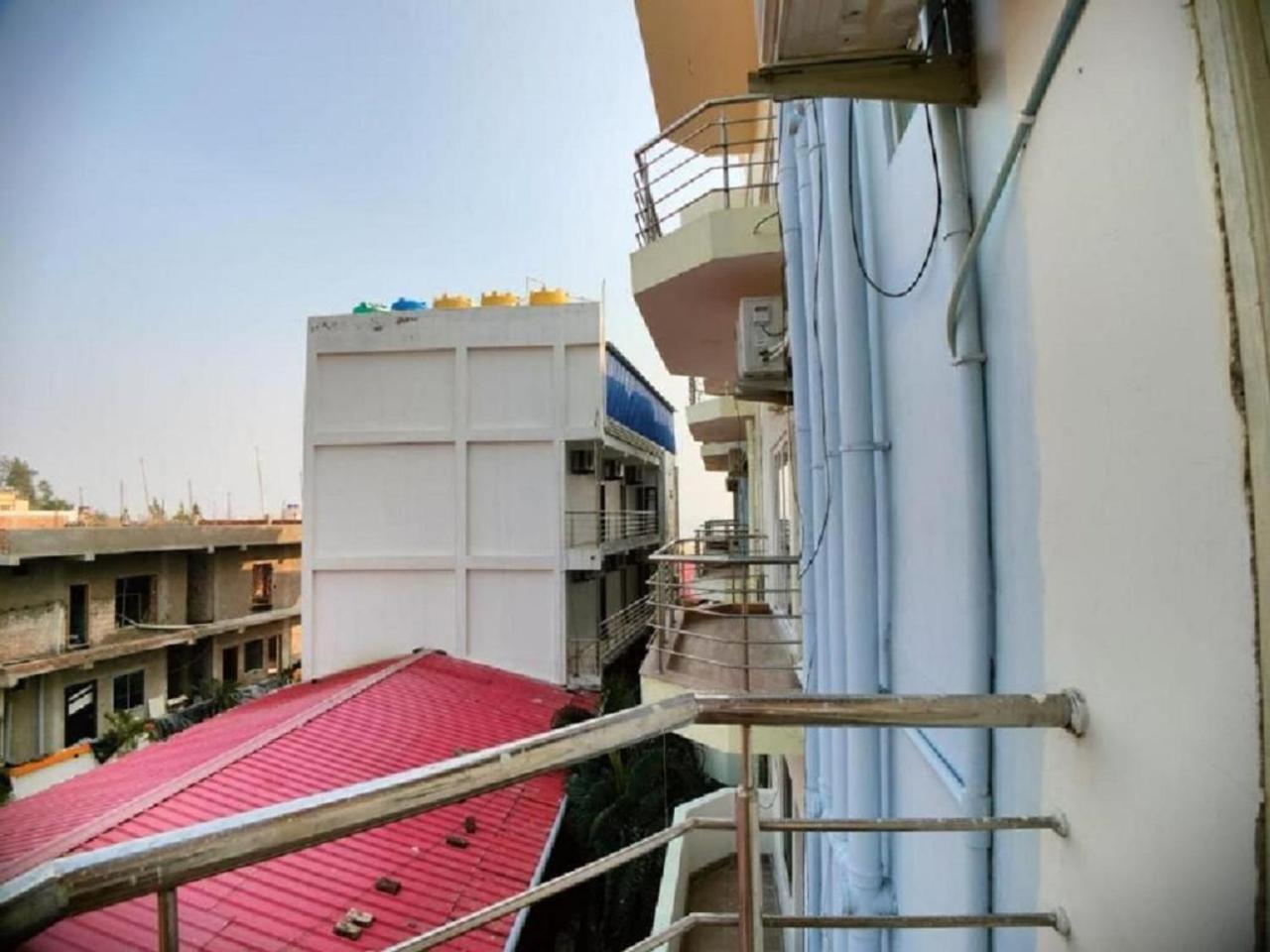 Hotel Hindusthan Inn 曼达莫尼 外观 照片