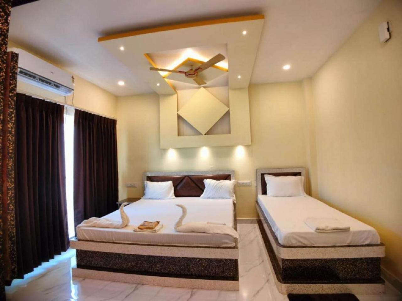 Hotel Hindusthan Inn 曼达莫尼 外观 照片