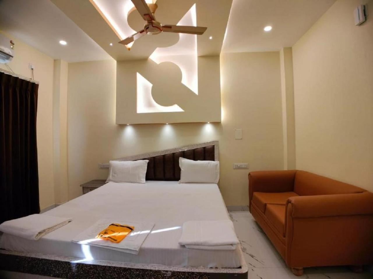 Hotel Hindusthan Inn 曼达莫尼 外观 照片
