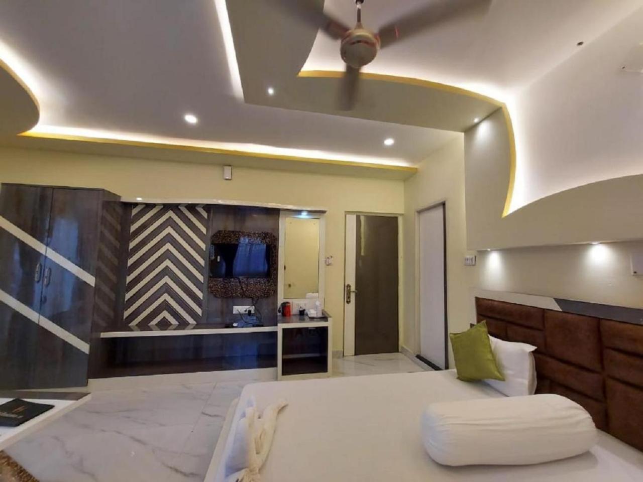 Hotel Hindusthan Inn 曼达莫尼 外观 照片